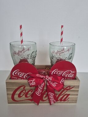 COCA COLA CRATE AND GREENWEAR CUPS